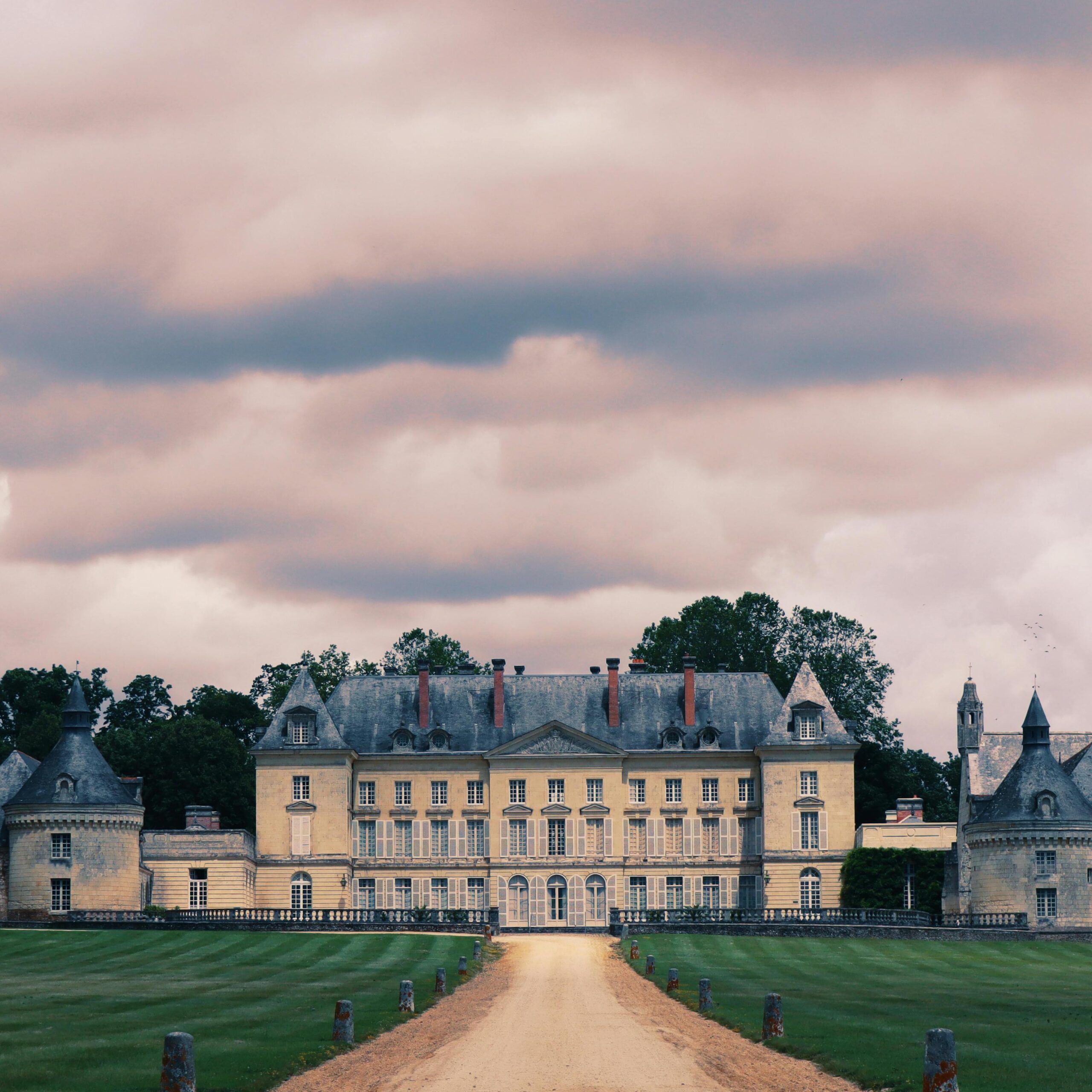 Pexels Breyes Chow chateau