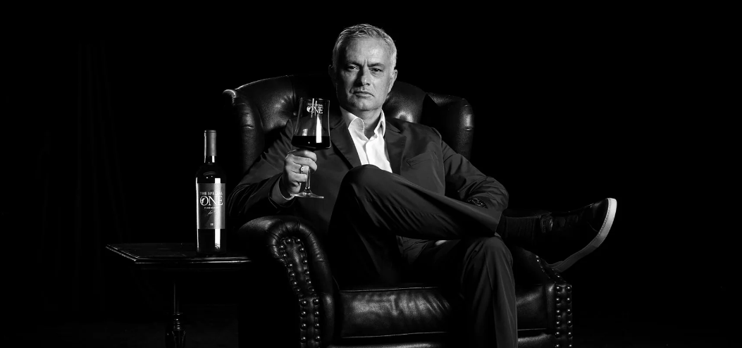 José Mourinho futball szövetségi kapitány vörösbora a portugál Duoro vidékéről